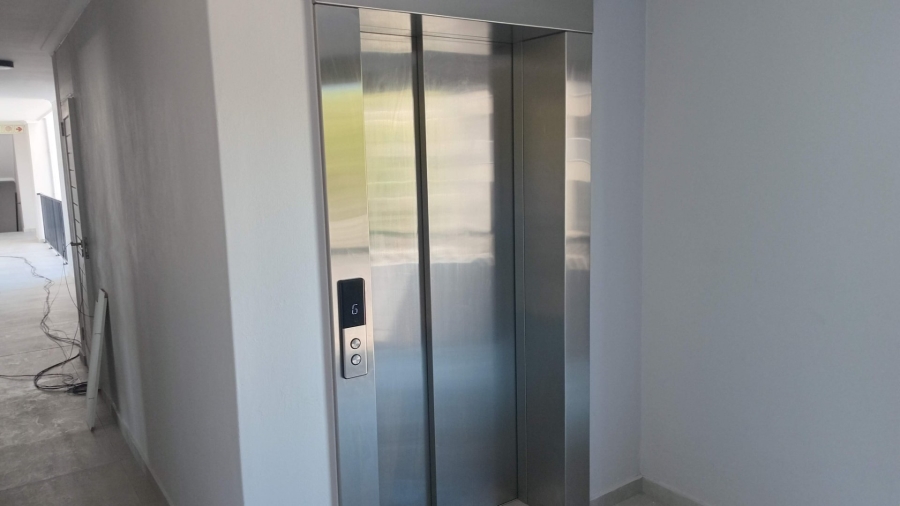 2 Bedroom Property for Sale in Table View Western Cape